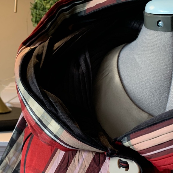 UBU ‘PACK YOUR PERSONALITY’ Reversible Jacket - Picture 2 of 7